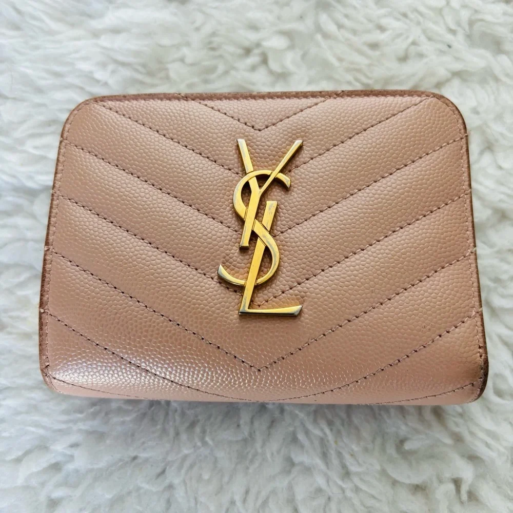 Yves Saint Laurent Cassandra Matellase Blush Grain Leather Compact Wallet - Picture 2 of 16